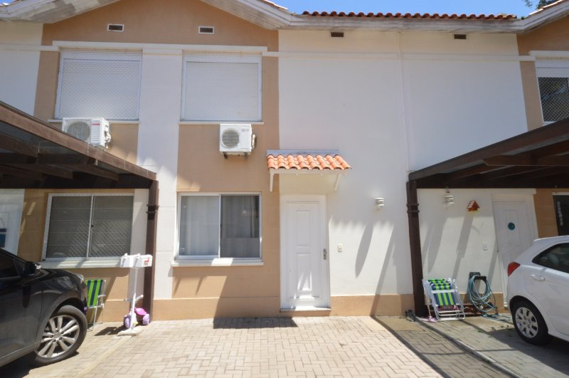 Casa em Condomnio - Aluguel - Marechal Rondon - Canoas - RS