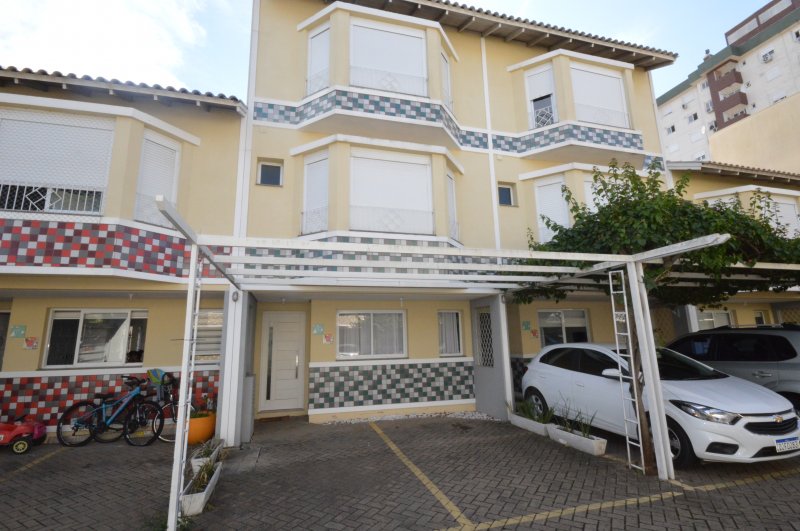 Casa em Condomnio - Venda - Marechal Rondon - Canoas - RS