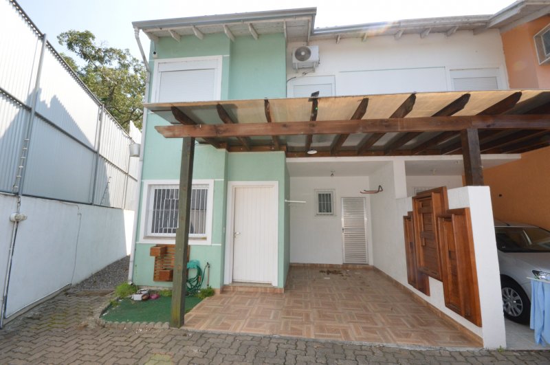 Casa em Condomnio - Venda - Nossa Senhora das Graas - Canoas - RS