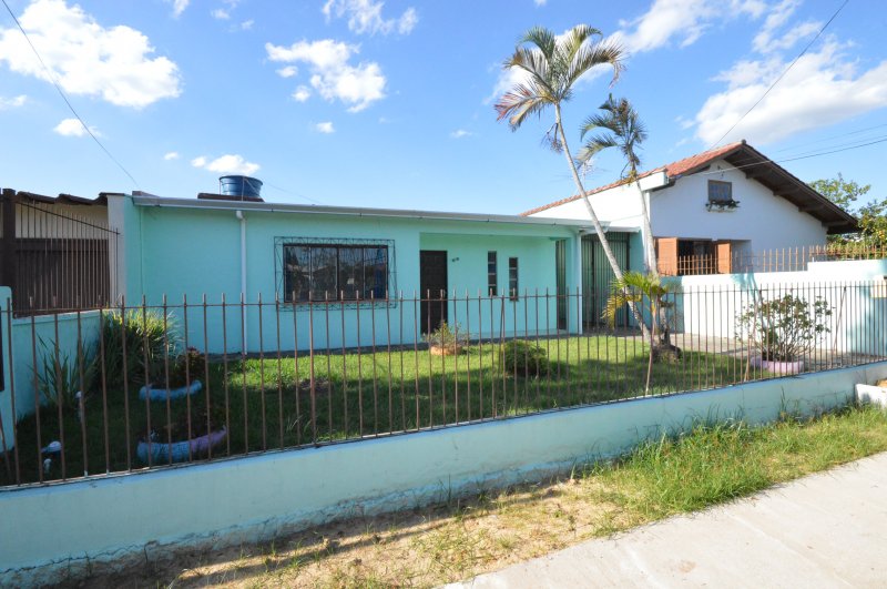 Casa - Aluguel - Igara - Canoas - RS