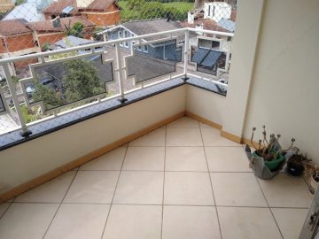 SACADA AMPLA COM VISTA PANORMICA